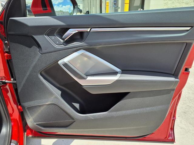 2025 Audi Q3 Premium 45 TFSI S line quattro Tiptronic