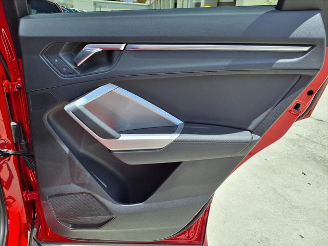 2025 Audi Q3 Premium 45 TFSI S line quattro Tiptronic