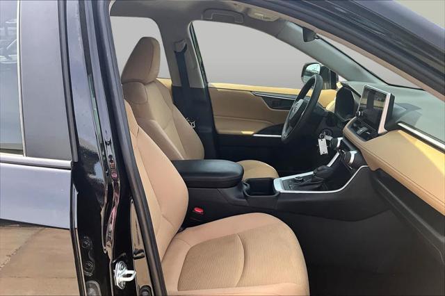 2023 Toyota RAV4 Hybrid LE
