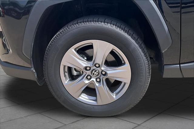 2023 Toyota RAV4 Hybrid LE