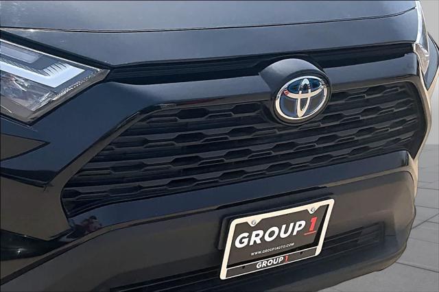 2023 Toyota RAV4 Hybrid LE
