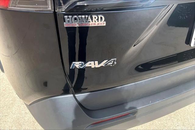 2023 Toyota RAV4 Hybrid LE