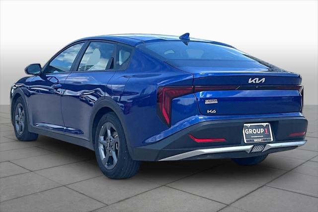 2025 Kia K4 LXS