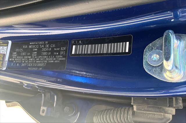 2025 Kia K4 LXS