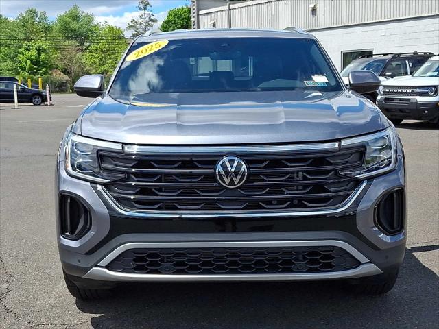 2025 Volkswagen Atlas Cross Sport 2.0T SE w/Technology 2025 Volkswagen Atlas Cross Sport 2.0T SE w/Technology