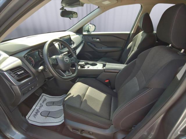 2025 Nissan Rogue SV FWD