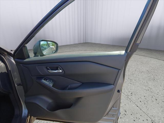2025 Nissan Rogue SV FWD