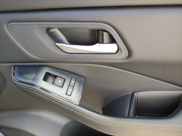 2025 Nissan Rogue SV FWD