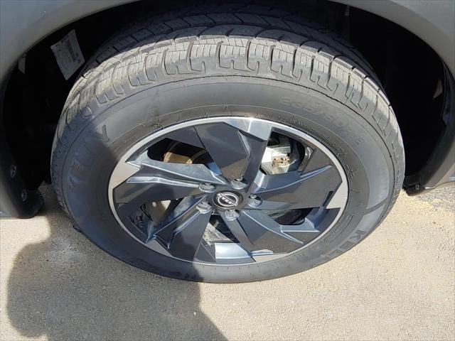 2025 Nissan Rogue SV FWD