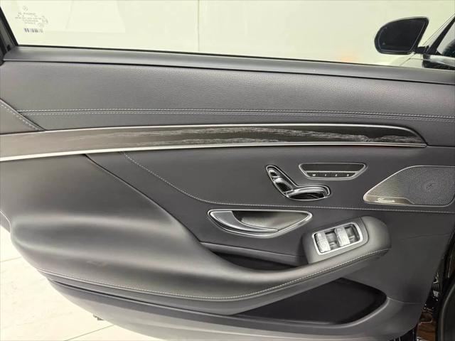 2020 Mercedes-Benz S 560 S 560