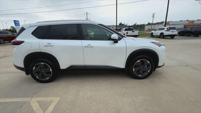 2025 Nissan Rogue SV FWD