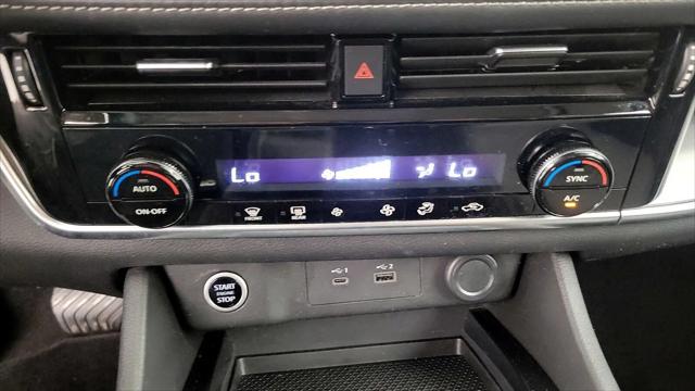 2022 Nissan Rogue SV FWD
