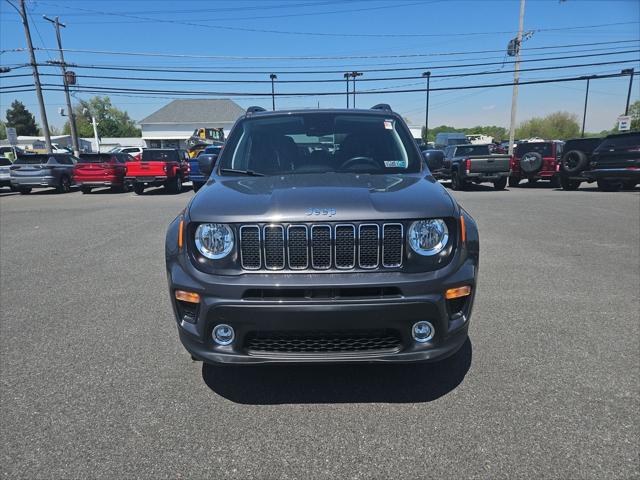 2021 Jeep Renegade Latitude 4x4 2021 Jeep Renegade Latitude 4x4