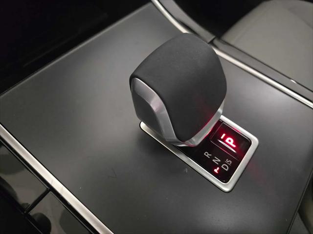 2026 Land Rover Range Rover Velar S