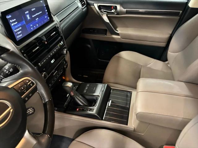 2023 Lexus GX GX 460 Premium