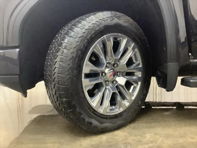 2023 GMC Sierra 1500 4WD Crew Cab Short Box Denali