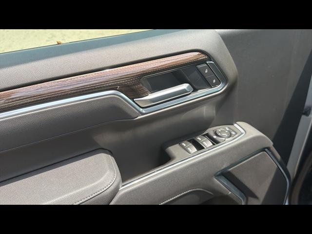 2026 Chevrolet Silverado 1500 4WD Crew Cab Short Bed RST