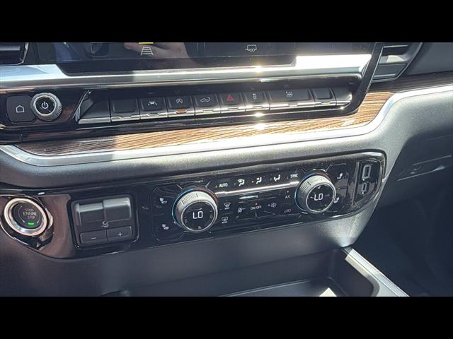 2026 Chevrolet Silverado 1500 4WD Crew Cab Short Bed RST