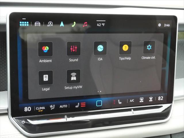 2025 Volkswagen Tiguan 2.0T SE