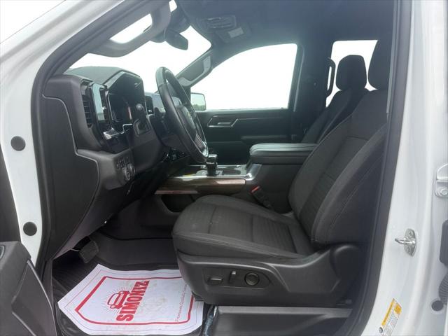 2025 Chevrolet Silverado 1500 4WD Crew Cab Standard Bed LT