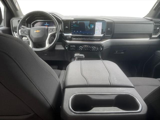 2025 Chevrolet Silverado 1500 4WD Crew Cab Standard Bed LT