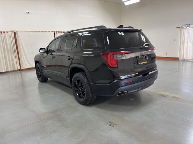 2023 GMC Acadia AWD AT4