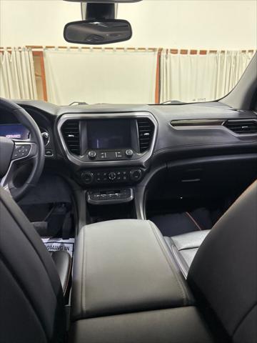 2023 GMC Acadia AWD AT4