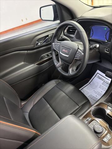 2023 GMC Acadia AWD AT4