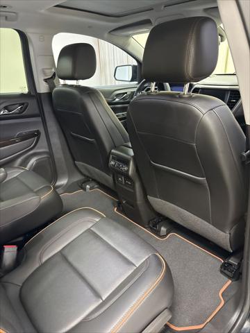 2023 GMC Acadia AWD AT4