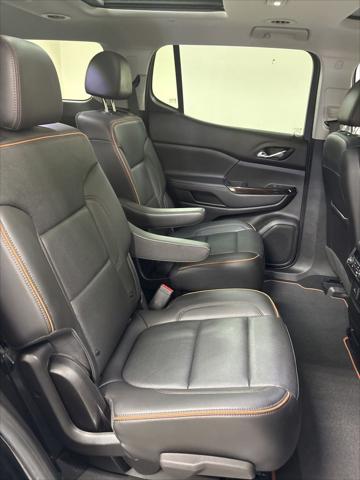 2023 GMC Acadia AWD AT4