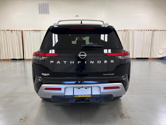 2025 Nissan Pathfinder Platinum FWD