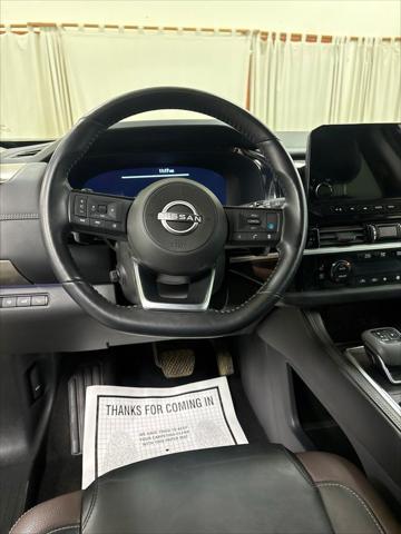 2025 Nissan Pathfinder Platinum FWD