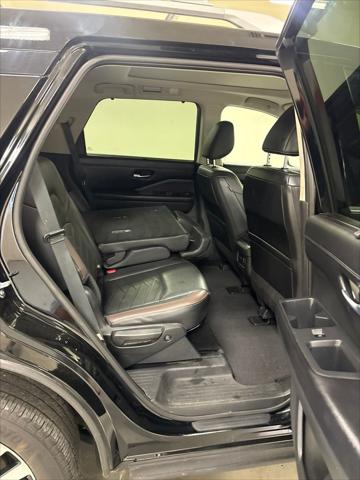 2025 Nissan Pathfinder Platinum FWD
