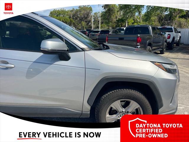 2022 Toyota RAV4 Hybrid XLE