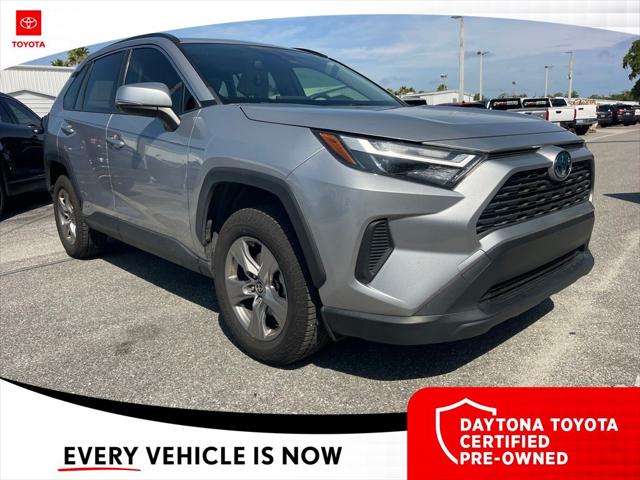 2022 Toyota RAV4 Hybrid XLE