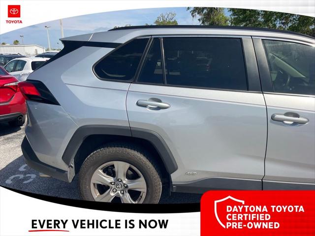 2022 Toyota RAV4 Hybrid XLE