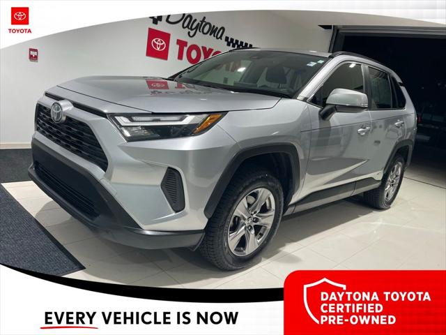 2022 Toyota RAV4 Hybrid XLE
