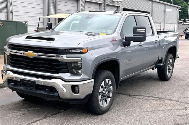 2025 Chevrolet Silverado 2500HD 4WD Crew Cab Standard Bed LT