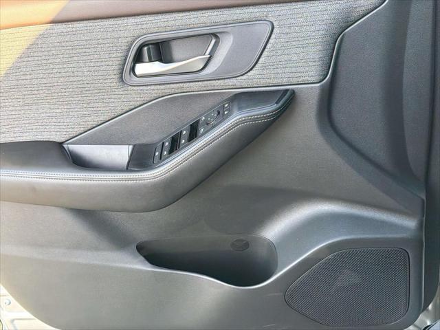 2022 Nissan Rogue SV Intelligent AWD