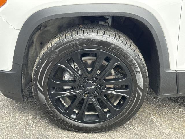 2022 GMC Acadia AWD SLE