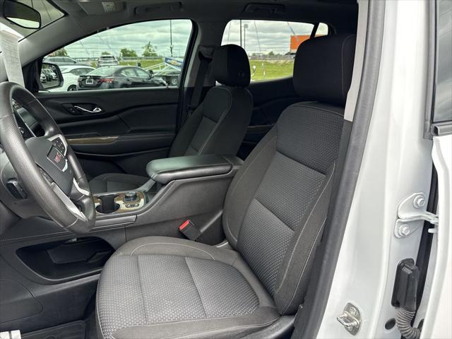 2022 GMC Acadia AWD SLE