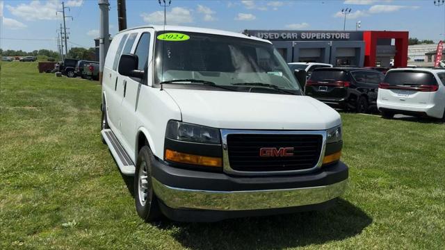 2024 GMC Savana Cargo RWD 2500 Regular Wheelbase Work Van