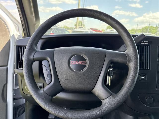2024 GMC Savana Cargo RWD 2500 Regular Wheelbase Work Van
