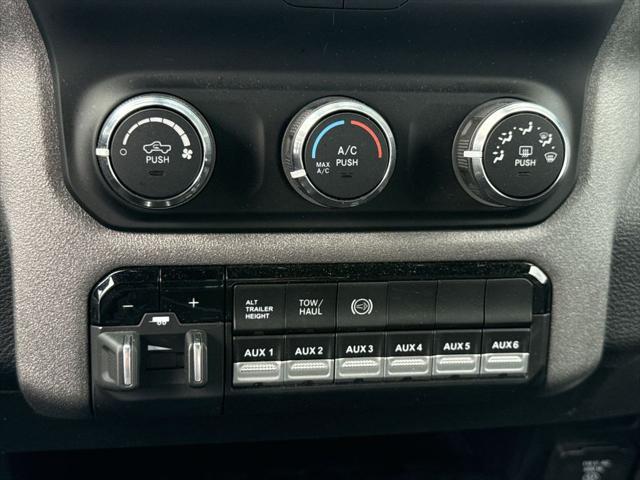2024 Ram 3500 Tradesman Crew Cab 4x4 8' Box