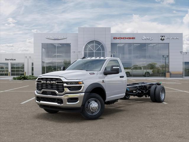 2026 RAM Ram 5500 Chassis Cab RAM 5500 TRADESMAN CHASSIS REGULAR CAB 4X2 120 CA