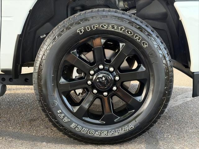 2025 Ram 3500 Big Horn Crew Cab 4x4 8' Box