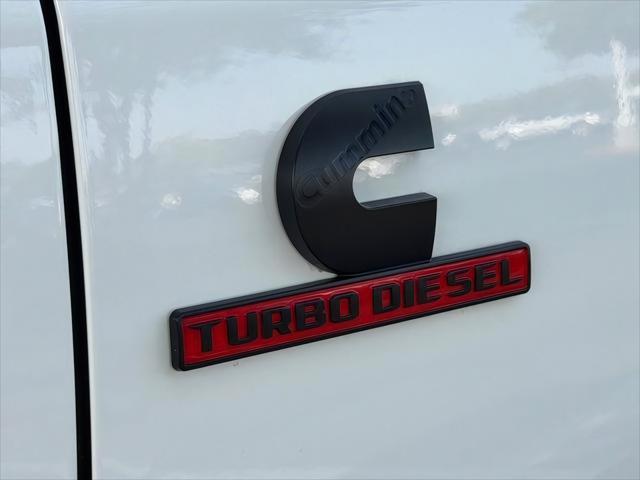 2025 Ram 3500 Big Horn Crew Cab 4x4 8' Box