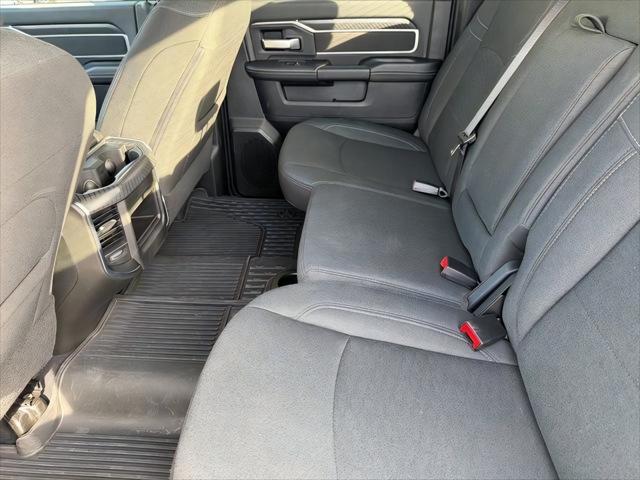 2025 Ram 3500 Big Horn Crew Cab 4x4 8' Box