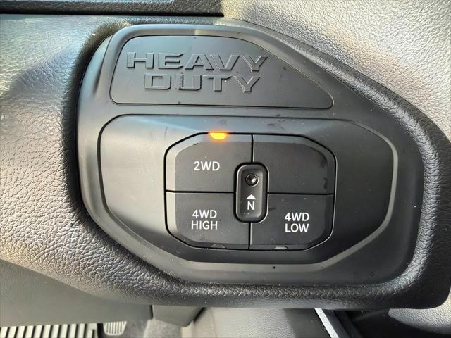2025 Ram 3500 Big Horn Crew Cab 4x4 8' Box