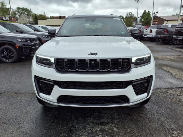 2026 Jeep Grand Cherokee GRAND CHEROKEE L SUMMIT 4X4 2026 Jeep Grand Cherokee GRAND CHEROKEE L SUMMIT 4X4